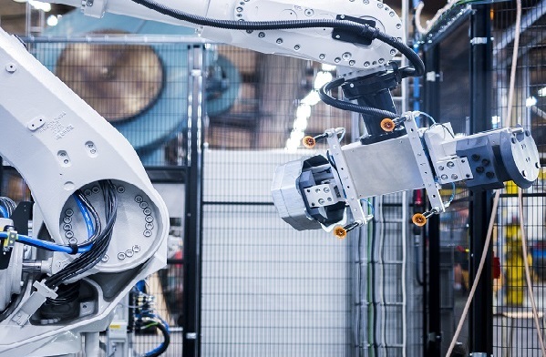 Industrial robot arm and grinding workstation